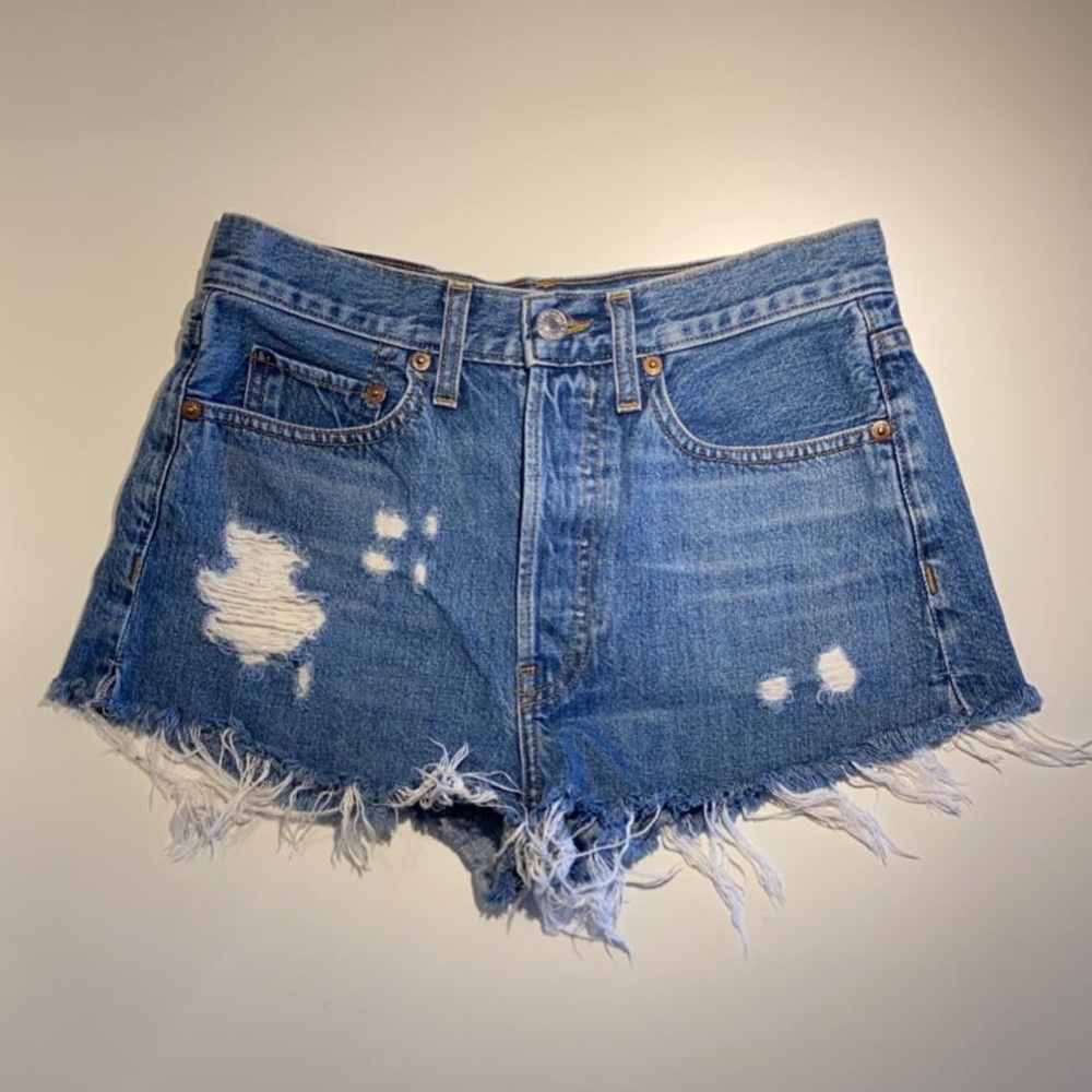 re/done levi’s shorts